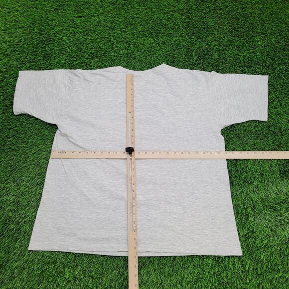 Vintage Funny Christmas Shirt XL 24x27 Boxy Cropped Gray - Picture 4 of 13